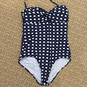 Vineyard Vines one piece